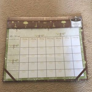 NWT Tina Givens Desk Top Calendar w/ 15 monthly sheets Green & Brown w/ Bees